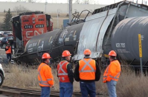 railroaded-cn-derailment-mar-20-2012-calgary-photo